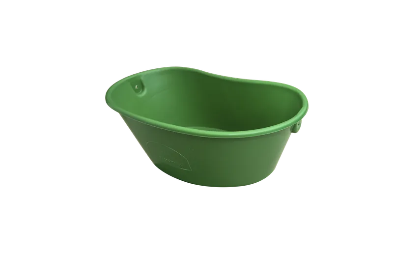 Panier de récolte K1 10 litres vu de profil, échancrure ventrale visible